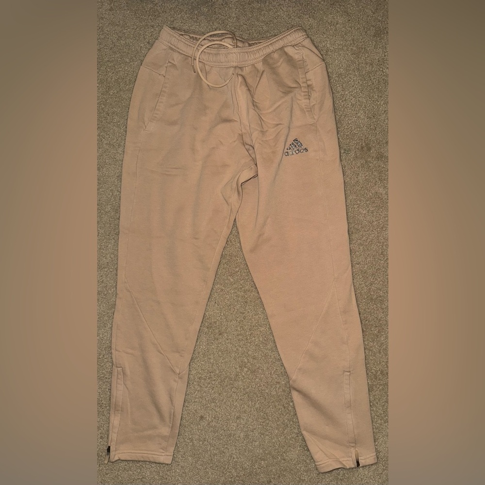 Mens adidas pants size medium